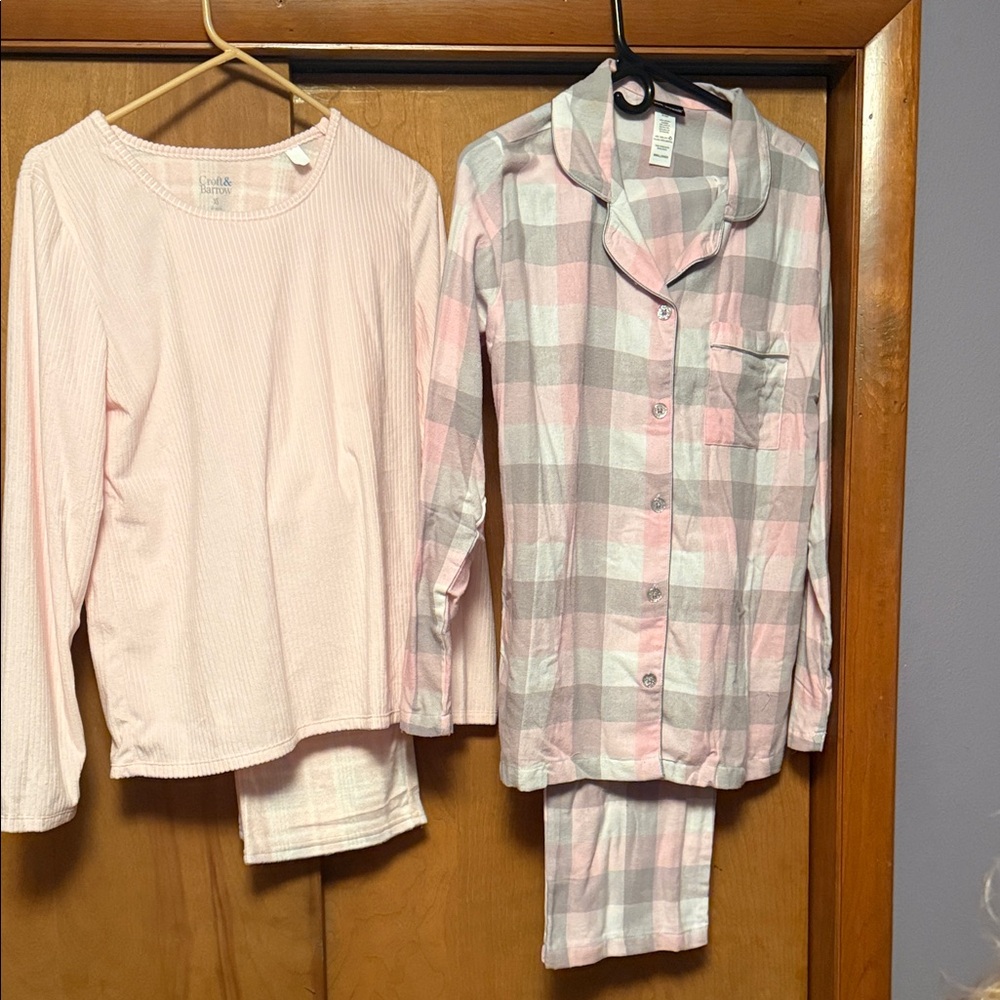 Croft & Barrow Pajama Set in Pink and Gray Plaid